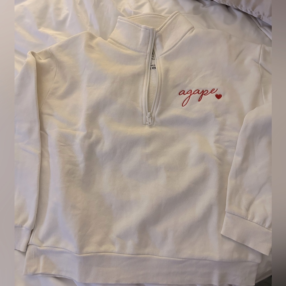 Quarter zip sweatshirt from The Light Blonde